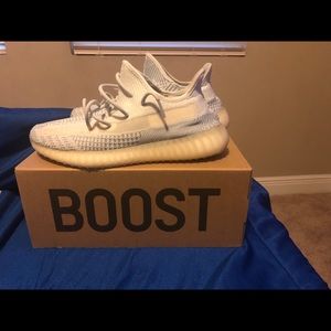 Yeezy 350 clouds